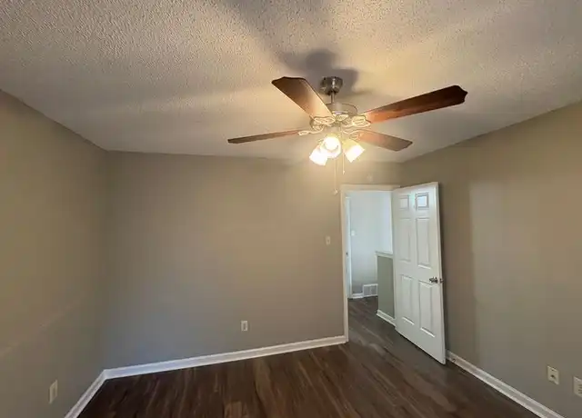 Property at 3903 Moss Bank Cv, Memphis, TN, 38135, 3 beds, 2 baths, [object Object]