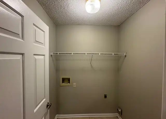 Property at 3903 Moss Bank Cv, Memphis, TN, 38135, 3 beds, 2 baths, [object Object]