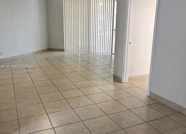 Property at 10451 W Broward Blvd #402, Plantation, FL, 33324, 2 beds, 2 baths, [object Object]