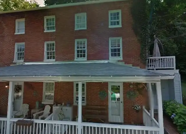 Property at 947 Oella Ave, Ellicott City, MD, 21043, 2 beds, 1.5 baths, [object Object]