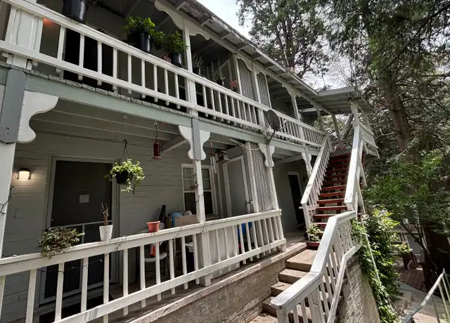 Property at 901 Deer Trl, Crestline, CA, 92325, 1 bed, 1 bath, [object Object]