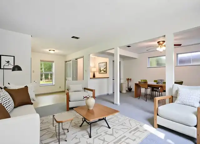 Property at 4704 S Forest Dr, Austin, TX, 78745, 3 beds, 1 bath, [object Object]