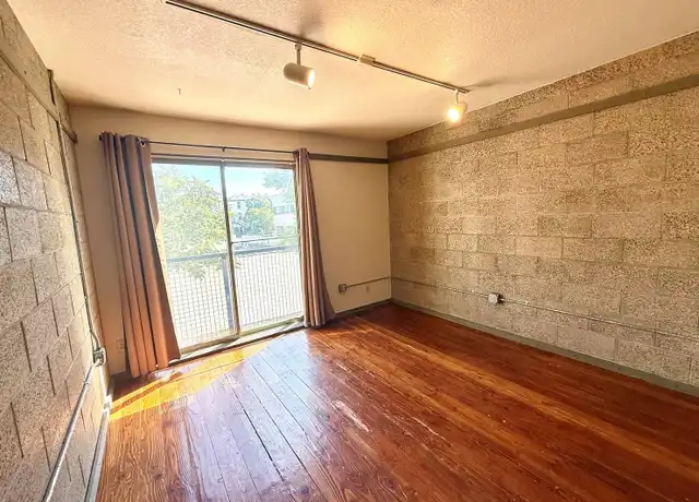 Property at 1123 21st St, Denver, CO, 80205, 3 beds, 3 baths, [object Object]