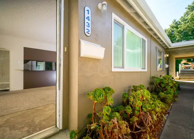 Property at 1432 E 4th St, Benicia, CA, 94510, 2 beds, 1 bath, [object Object]