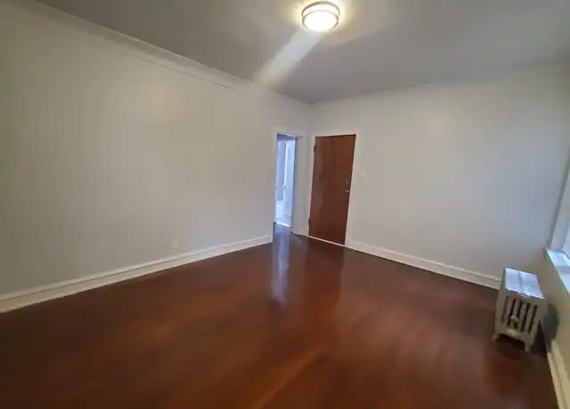 Property at 10853 S Vernon Ave Unit 1n, Chicago, IL, 60628, 1 bed, 1 bath, [object Object]