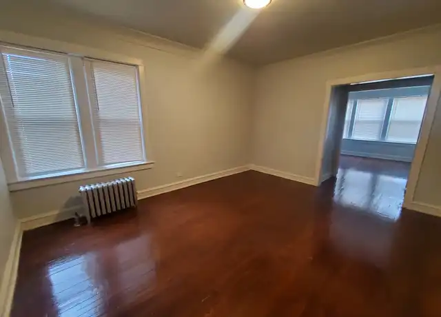 Property at 10853 S Vernon Ave Unit 1n, Chicago, IL, 60628, 1 bed, 1 bath, [object Object]