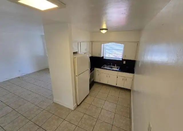 Property at 2817 Van Buren St, Hollywood, FL, 33020, 1 bed, 1 bath, [object Object]