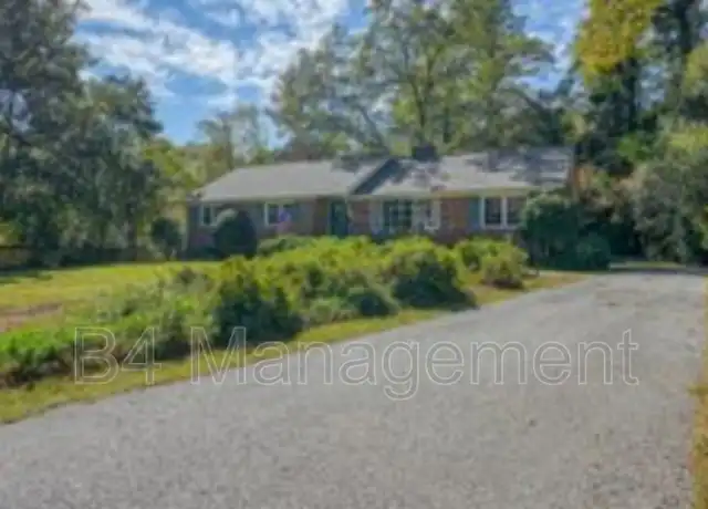Property at 524 Overland Dr, Spartanburg, SC, 29307, 3 beds, 2 baths, [object Object]
