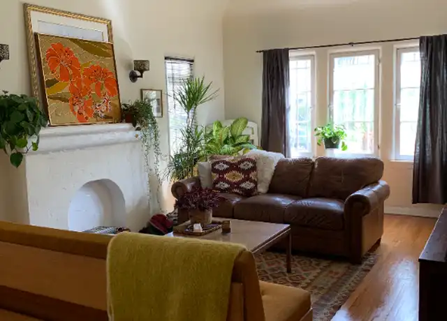 Property at 365 N Spaulding Ave Unit 2, Los Angeles, CA, 90036, 1 bed, 1 bath, [object Object]