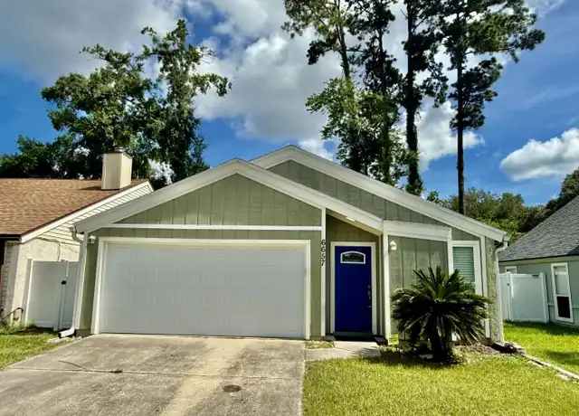 Property at 6657 Periwinkle Dr, Jacksonville, FL, 32244, 2 beds, 2 baths, [object Object]