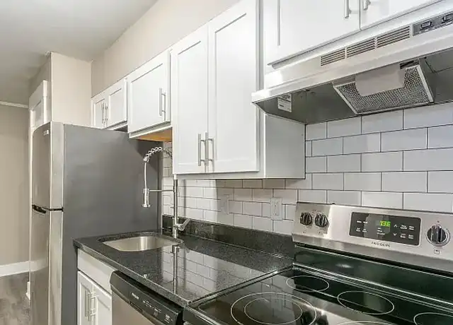 Property at Maple Leaf - 407 S Grant St, Bloomington, IN, 47401, 1 bed, 1 bath, [object Object]