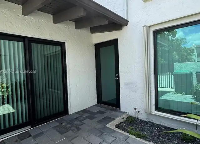 Property at 6929 SW 109th Pl, Miami, FL, 33173, 3 beds, 2 baths, [object Object]
