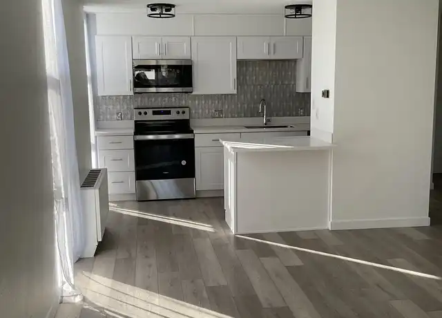 Property at 2500 S York St #317, Denver, CO, 80210, 1 bed, 1 bath, [object Object]