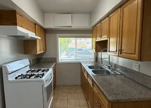 Property at 2206 Montrose Ave Unit 2206, Montrose, CA, 91020, 2 beds, 1 bath, [object Object]