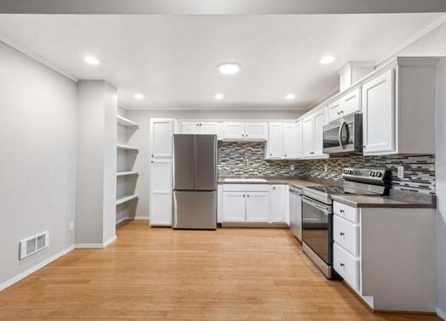 Photo of 1156 Griffin Ave Unit B, Enumclaw, WA 98022