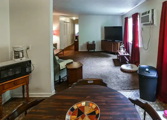 Property at The Creekside Manor Apartments - 61 Myrtle St, Le Roy, NY, 14482, 2 beds, 1.5 baths, [object Object]