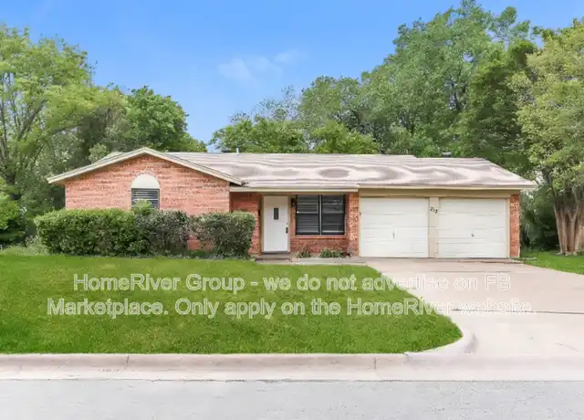 Property at 212 Stefanie St, Burleson, TX, 76028, 3 beds, 2 baths, [object Object]