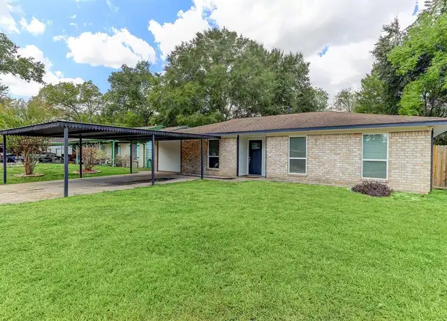 Property at 1530 W Donovan St, Houston, TX, 77091, 3 beds, 2 baths, [object Object]