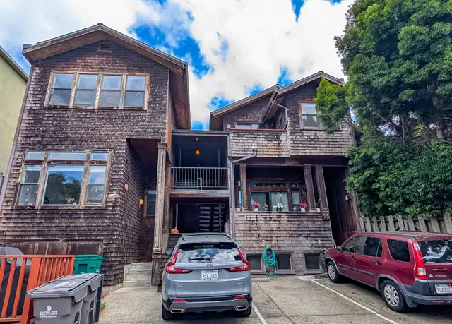 Property at 94 Monte Cresta Ave, Oakland, CA, 94611, 2 beds, 1 bath, [object Object]
