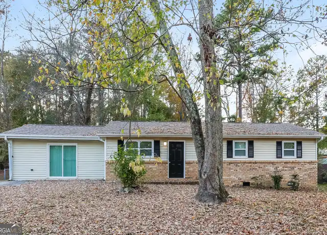 Property at 8621 Chestnut Ln, Lithia Springs, GA, 30122, 3 beds, 2 baths, [object Object]