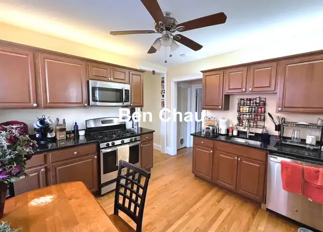 Property at 381 Highland Ave Unit 1B, Somerville, MA, 02144, 3 beds, 1 bath, [object Object]