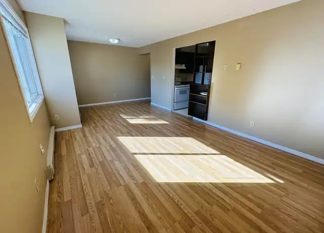 Property at 1105 N Main St, Groton, SD, 57445, 2 beds, 1 bath, [object Object]