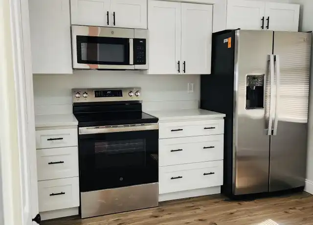 Property at 2104 Grant Pl #4, Melbourne, FL, 32901, 2 beds, 1 bath, [object Object]