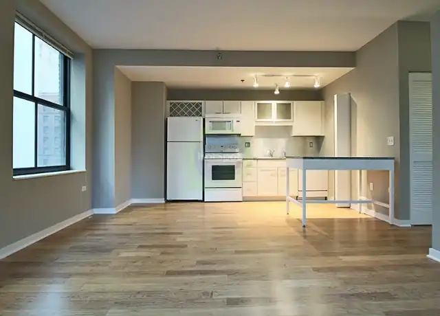 Property at 172 W Randolph St Unit 1806, Chicago, IL, 60601, 1 bed, 1 bath, [object Object]