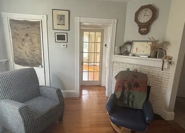 Property at 21 Conway St Unit 2, Roslindale, MA, 02131, 1 bed, 1 bath, [object Object]