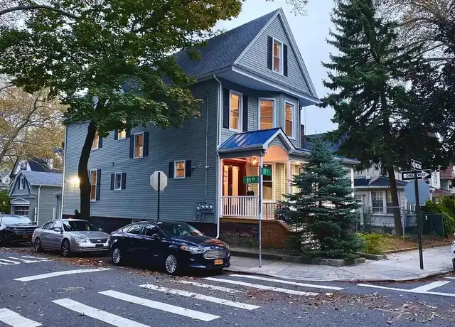 Property at 85-01 87th St Unit 3, Woodhaven, NY, 11421, 2 beds, 1 bath, [object Object]