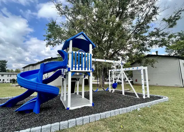 Property at Crestbrook Meadows Townhomes - 220 Aurora Ave, Madison, TN, 37115, 2 beds, 1 bath, [object Object]