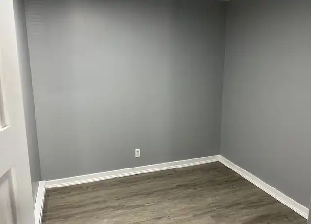 Property at 1716 Thaddeus St, Indianapolis, IN, 46203, 1 bed, 1 bath, [object Object]
