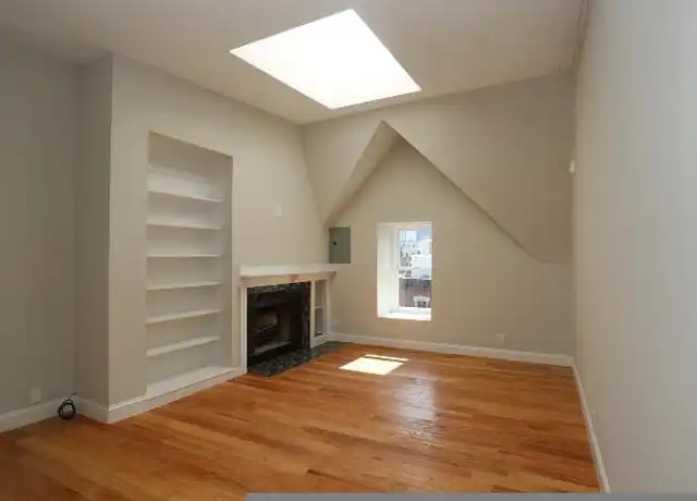 Property at 1919 Green St, Philadelphia, PA, 19130, 2 beds, 1 bath, [object Object]