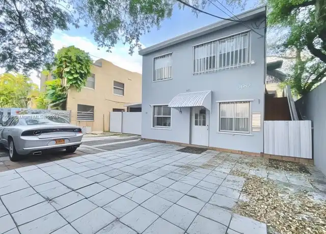 Property at 3682 SW 26th St Unit 2, Miami, FL, 33133, 2 beds, 1 bath, [object Object]
