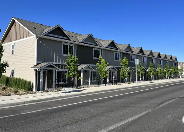 Property at 604 E Helena Ave Unit 1, Ellensburg, WA, 98926, 1 bed, 1.5 baths, [object Object]
