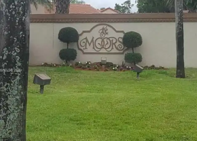 Property at 6178 NW 170th Ter #6178, Hialeah, FL, 33015, 2 beds, 2 baths, [object Object]