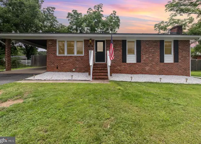 Property at 203 Pecan Ln, Fredericksburg, VA, 22405, 3 beds, 2.5 baths, [object Object]