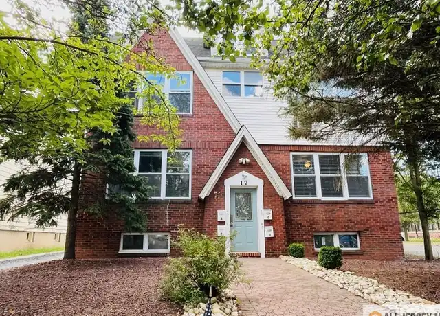 Property at 17 Elm Ct Unit B, Metuchen, NJ, 08840, 2 beds, 1 bath, [object Object]