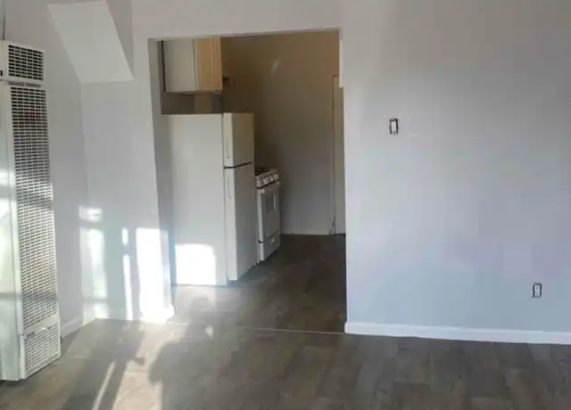 Property at 2752 S Kedvale Ave Unit 1R, Chicago, IL, 60623, 2 beds, 1 bath, [object Object]