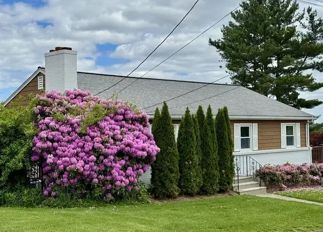 Property at 21 Shawmut Rd, Waltham, MA, 02452, 2 beds, 2 baths, [object Object]