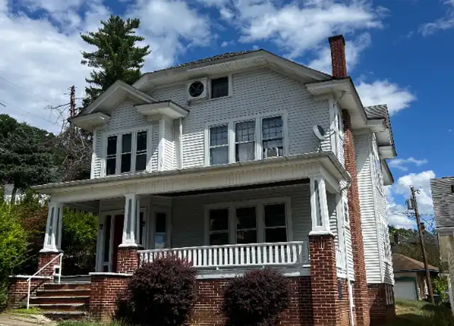 Property at 10 Edglawn Ave Fl 2, Wheeling, WV, 26003, 2 beds, 1 bath, [object Object]