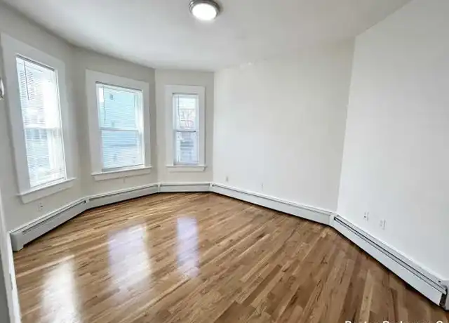 Property at 21 Elder St, Dorchester, MA, 02125, 4 beds, 1 bath, [object Object]
