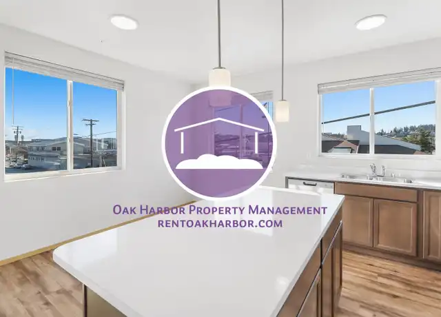 Property at 435 SE Barrington Dr Unit 201, Oak Harbor, WA, 98277, 2 beds, 1 bath, [object Object]