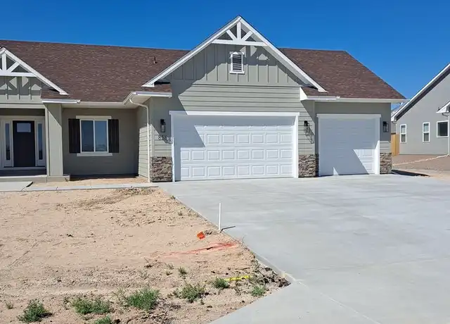 Property at 858 E Snyder Dr, Pueblo, CO, 81007, 3 beds, 2.5 baths, [object Object]