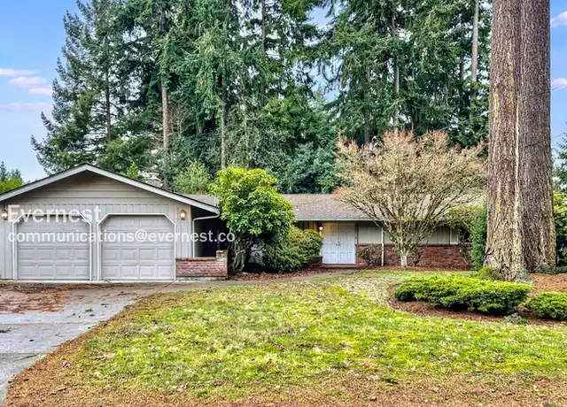 Property at 9039 SE 59th St, Mercer Island, WA, 98040, 4 beds, 2 baths, [object Object]