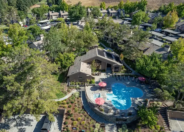 Photo of 401 Canyon Woods Pl, San Ramon, CA 94582