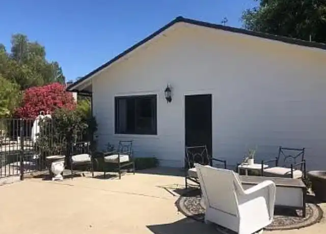 Property at 5535 Colodny Dr, Agoura Hills, CA, 91301, 1 bed, 1 bath, [object Object]
