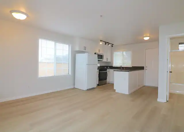 Property at 1304 Brunner St Unit G1, San Diego, CA, 92110, 2 beds, 1 bath, [object Object]