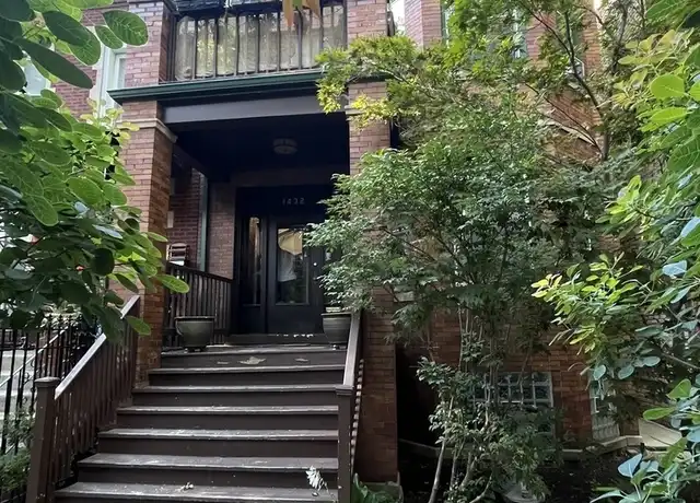 Property at 1432 W Edgewater Ave Unit 2, Chicago, IL, 60660, 2 beds, 1 bath, [object Object]