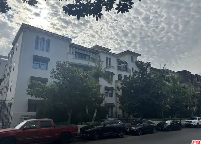 Property at 122 N Clark Dr #105, West Hollywood, CA, 90048, 2 beds, 2 baths, [object Object]